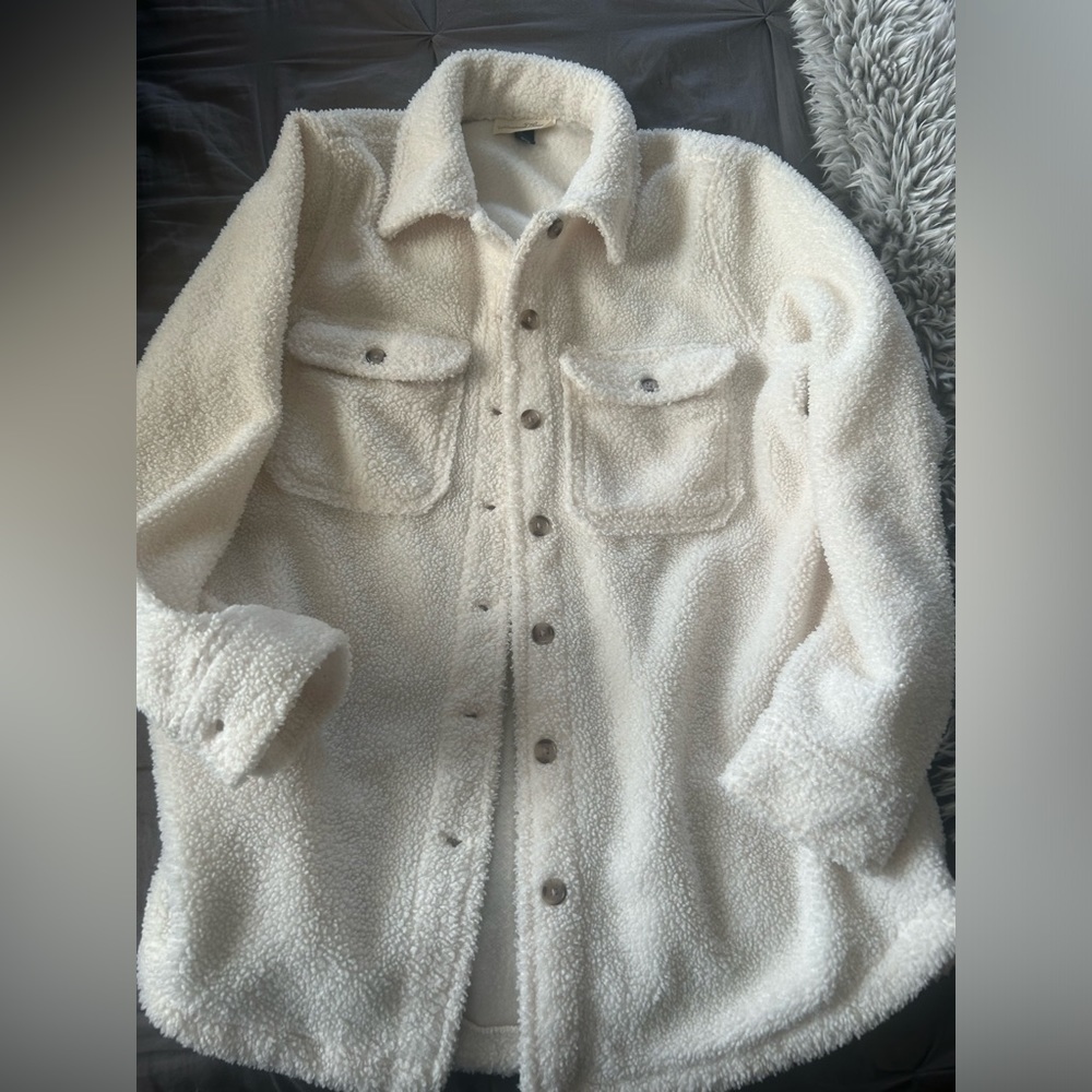 Universal thread shacket